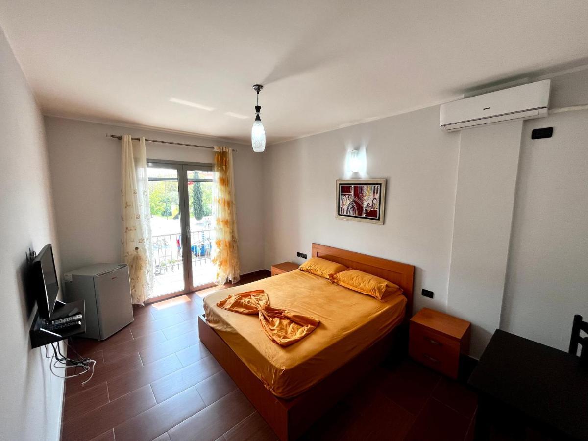 H&A Guest House Divjake Dış mekan fotoğraf